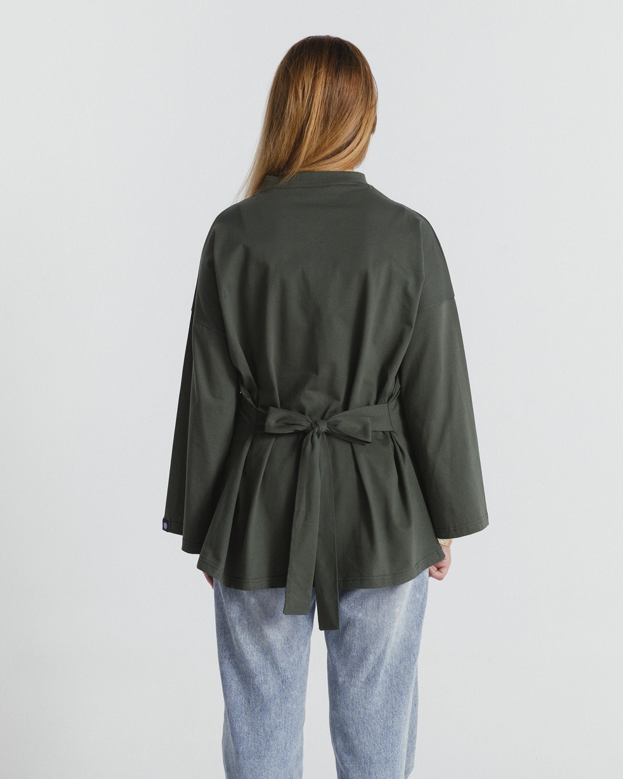 "غرام" BLOUSE IN OLIVE
