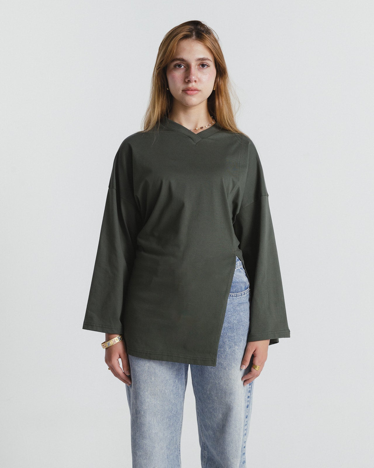 "غرام" BLOUSE IN OLIVE