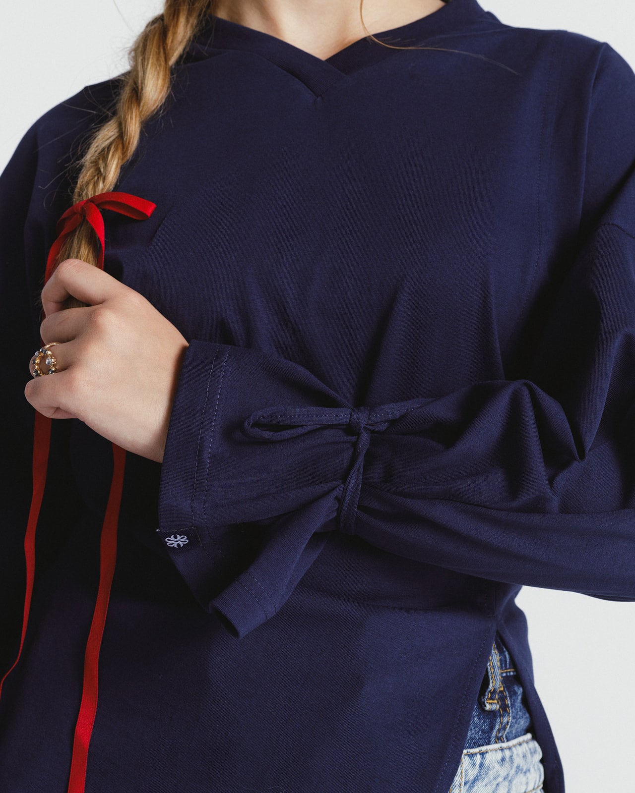 "غرام" BLOUSE IN NAVY BLUE