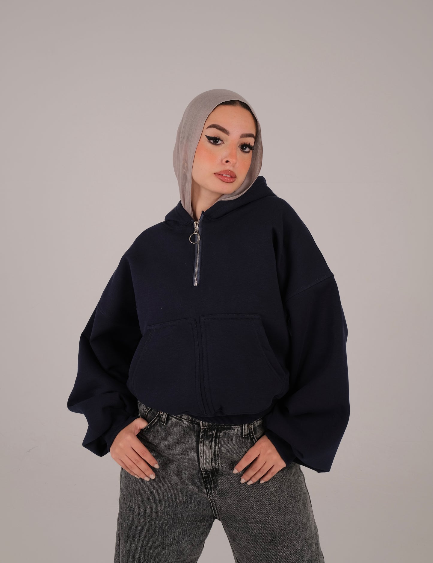 “NAV”HOODIE IN NAVY BLUE